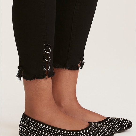 torrid Denim - NEW Torrid Rare Ring High Rise Ulta Skinny JEAN